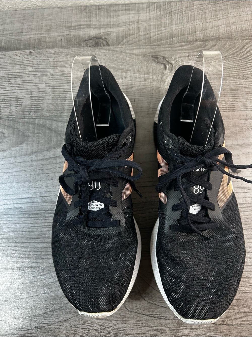 New Balance Fuel Cell 890 Women’s Size 9 Black Sneakers with Copper 'N' Accent - Picture 3 of 16